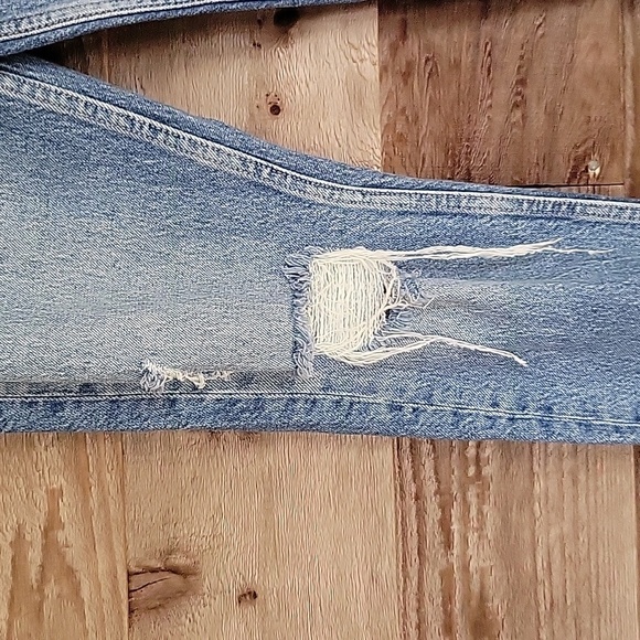 Rails Size 24 Melrose Slim Jeans in Arctic Distress NWT - Picture 2 of 9